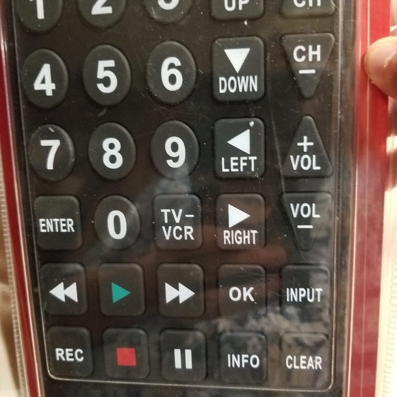 New Super-sized TV remote - Picture 5 of 13